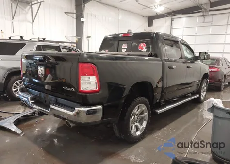 2019 Ram 1500 Big Horn/Lone Star 4X4 5'7 Box z USA, uszkodzony, nr VIN 1C6SRFFT3KN625461